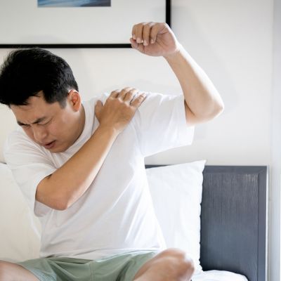 shoulder pain treatment in Manhattan